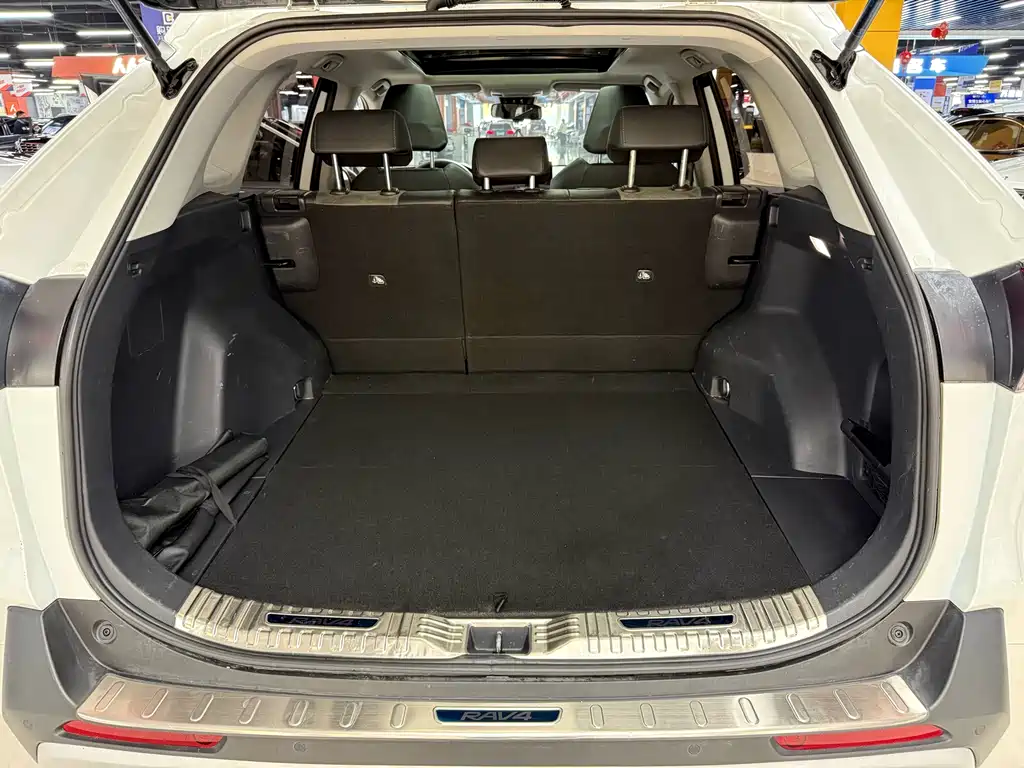 TOYOTA RAV4 RONGFANG