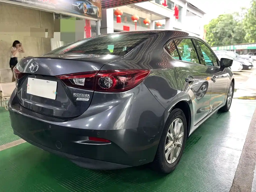 Mazda 3 Axela — миниатюра 8
