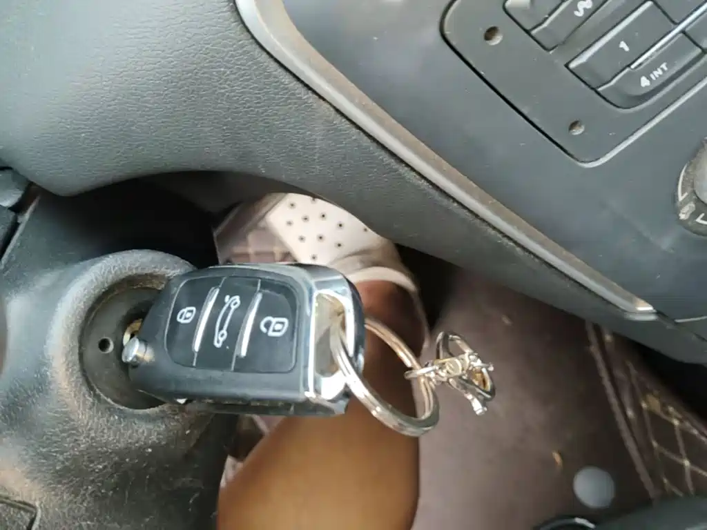 Peugeot 308 — миниатюра 9
