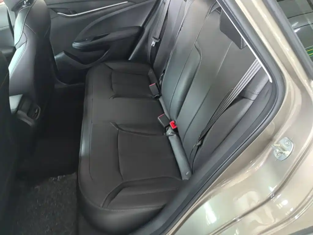 Buick Excelle — миниатюра 17