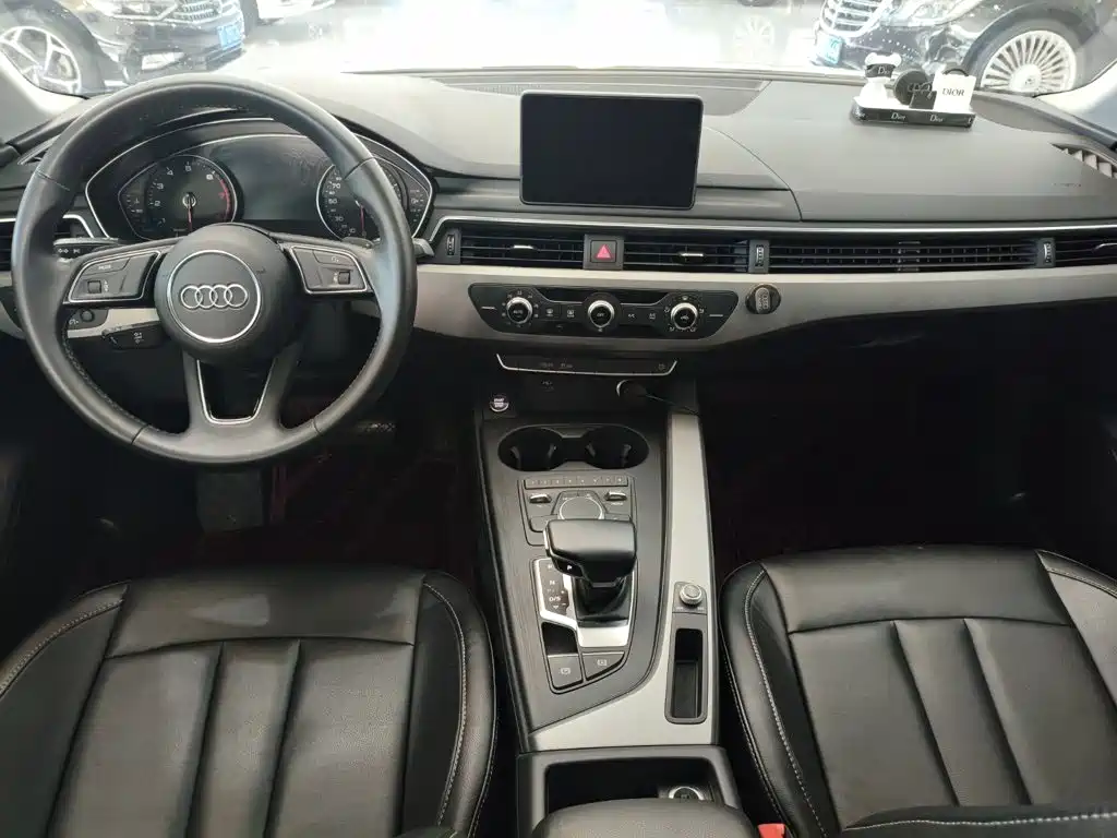 Audi A4L — миниатюра 13