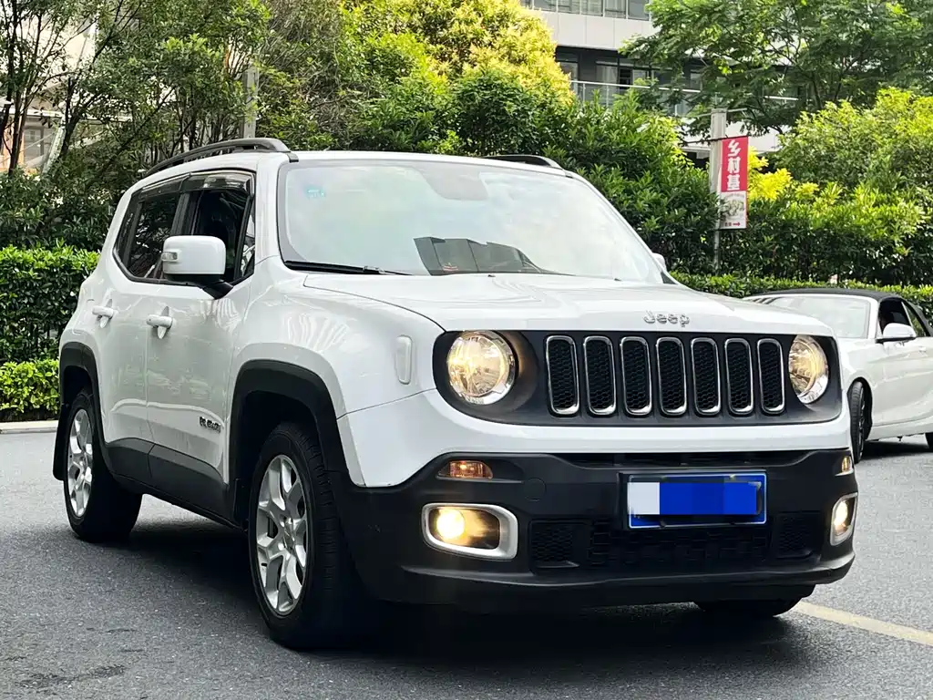 Jeep Renegade 2017 180T AT