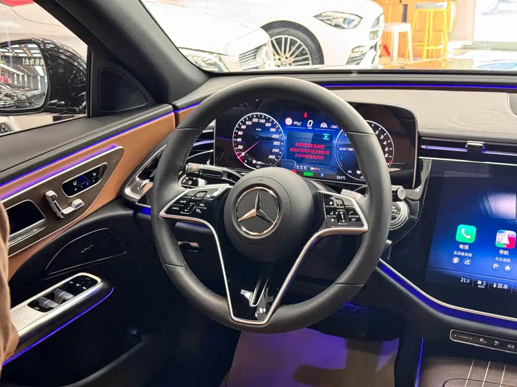 Mercedes-Benz E-Class New Energy — миниатюра 12