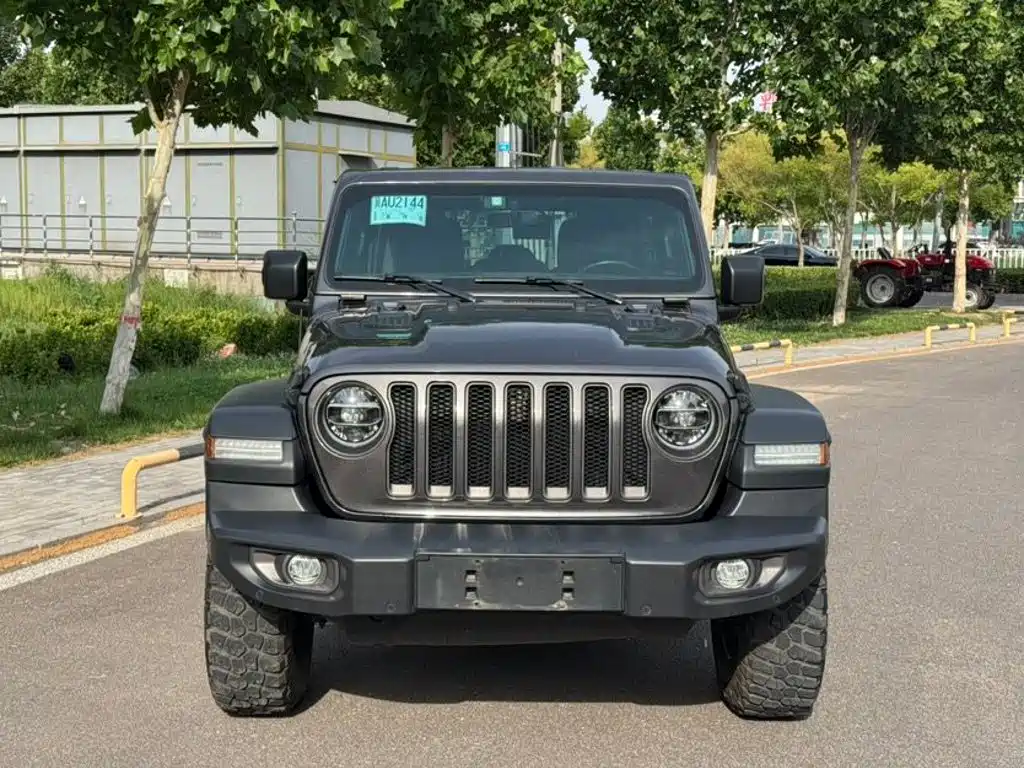 Jeep Wrangler — миниатюра 2