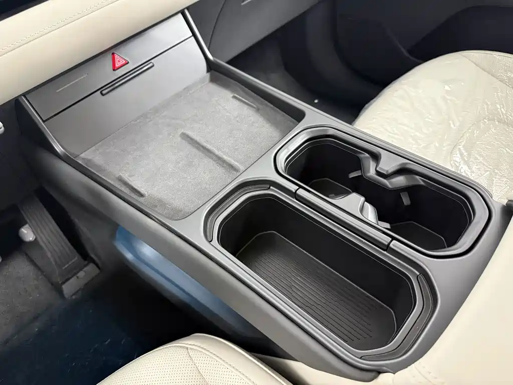 Hyundai EO — миниатюра 10