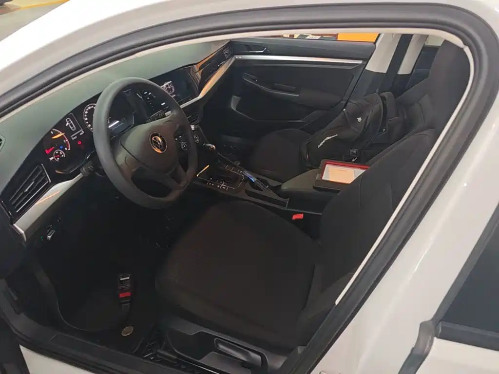 Volkswagen Bora — миниатюра 15