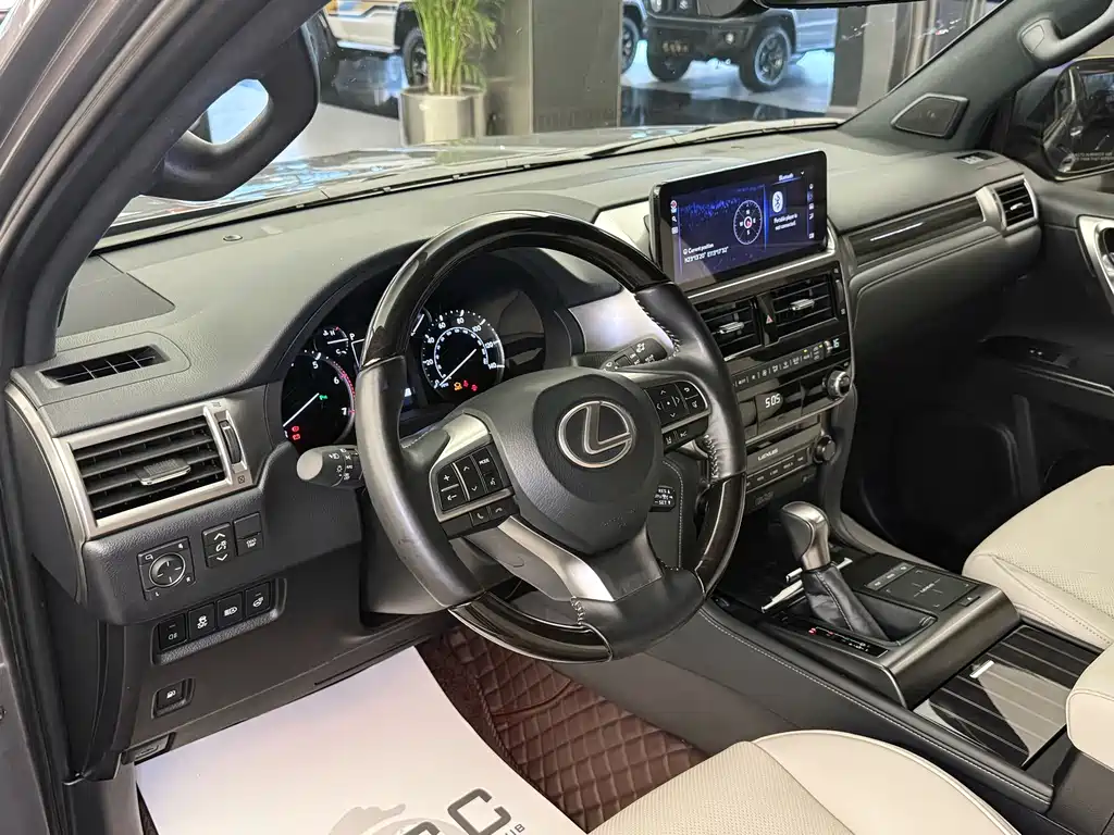 Lexus GX — миниатюра 6