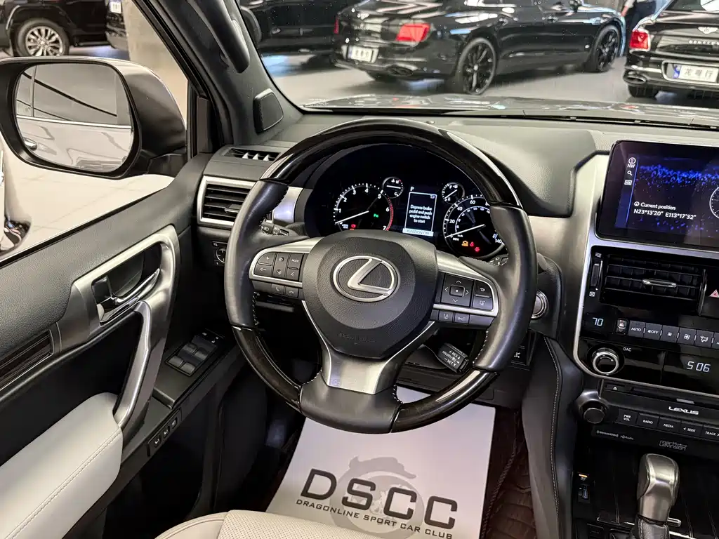 Lexus GX — миниатюра 8