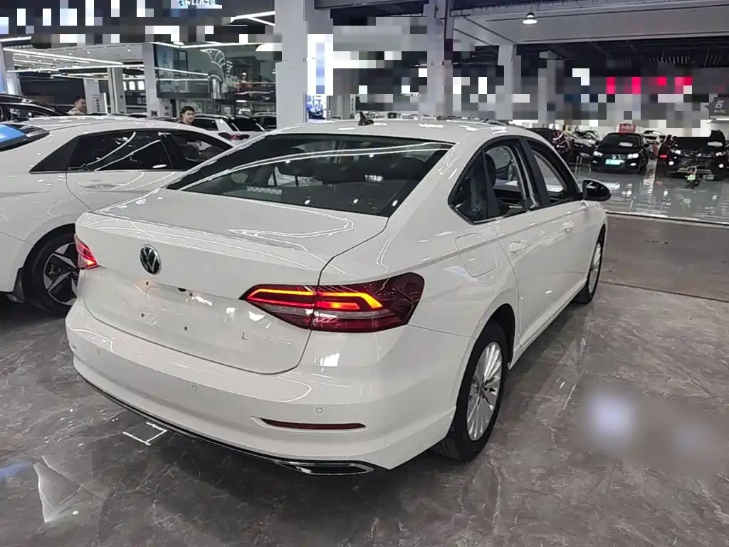 Volkswagen Lavida — миниатюра 7
