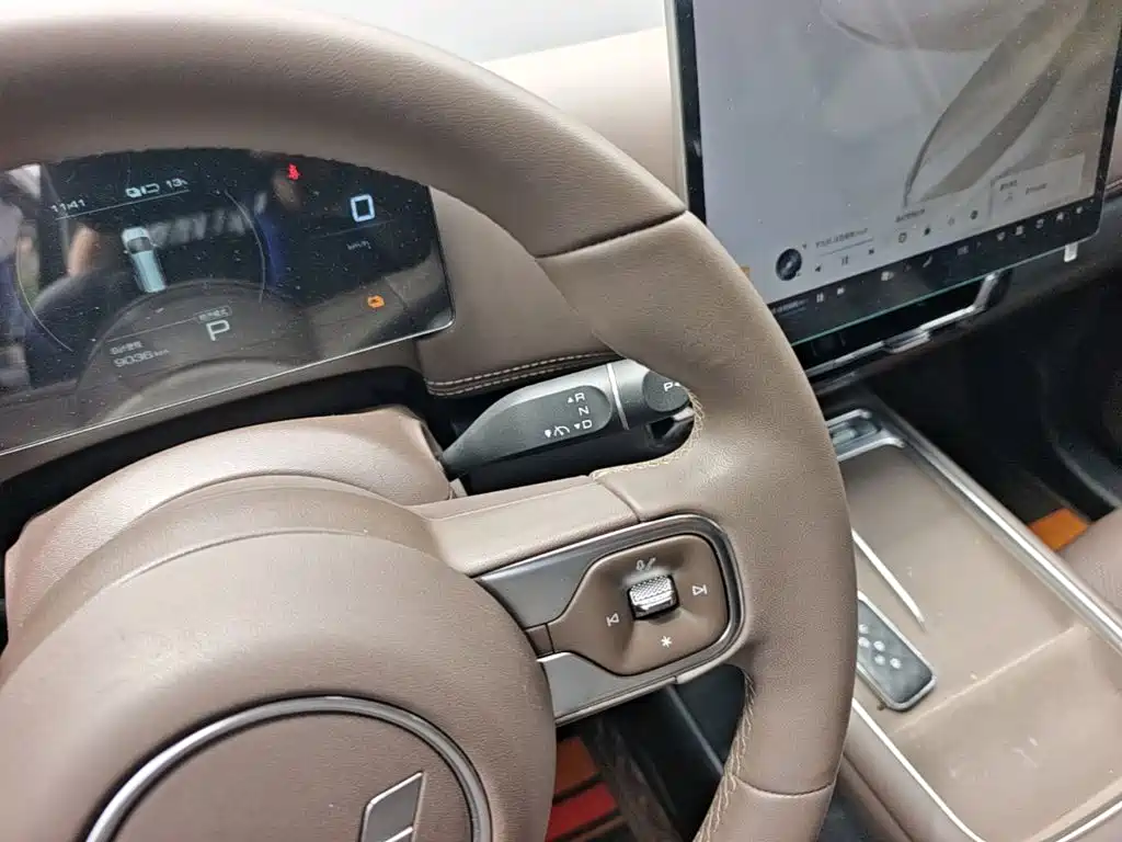 Wuling Звездный свет 730 Новая энергия — миниатюра 14