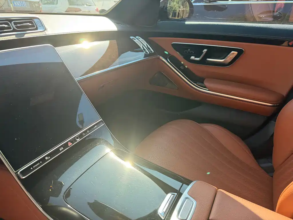 Mercedes-Benz S-Class — миниатюра 5