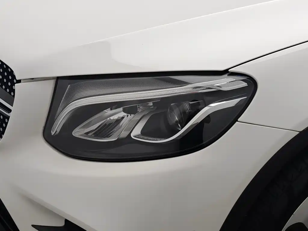 Mercedes-Benz GLC Coupe — миниатюра 8