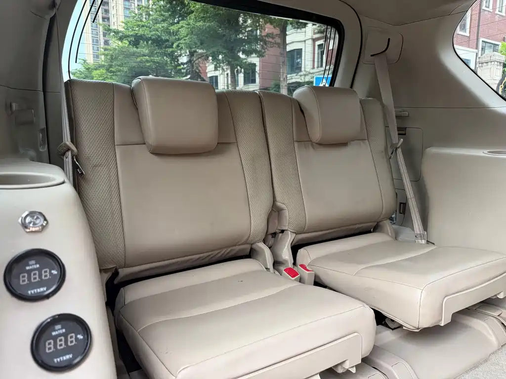 Toyota Prado — миниатюра 15