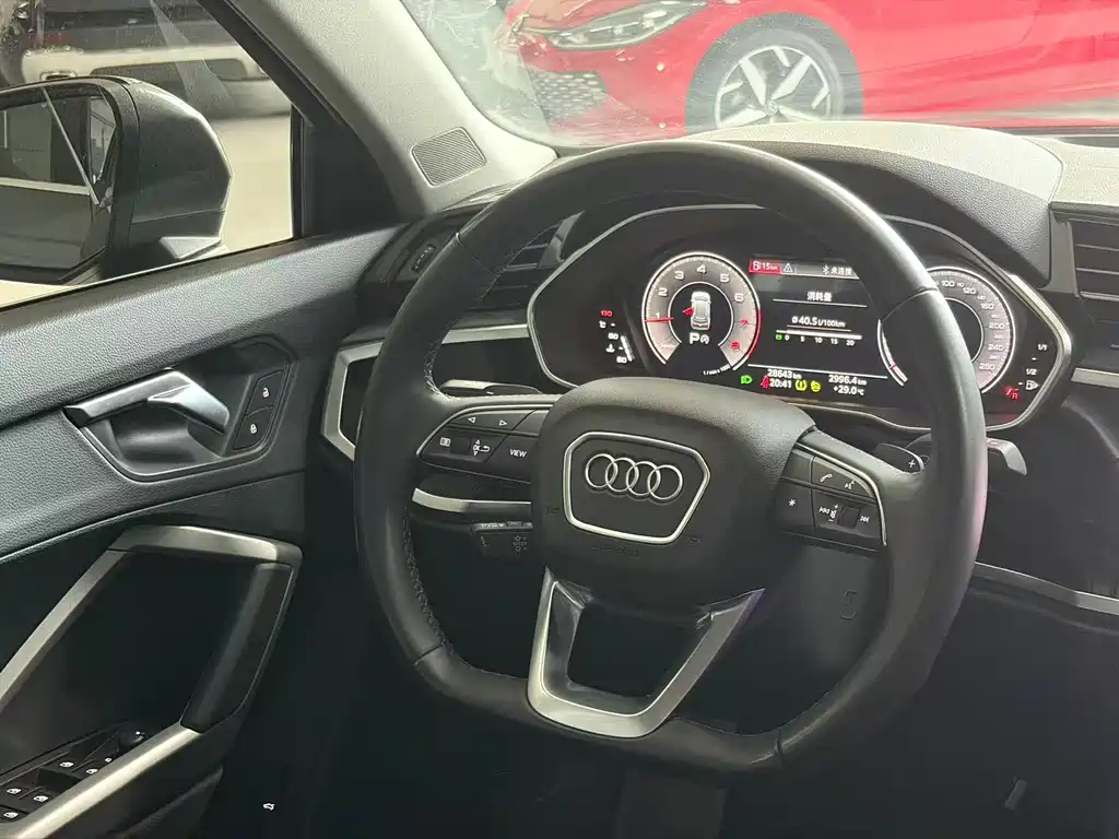Audi Q3 — миниатюра 16
