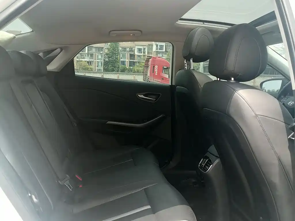 Hyundai Lafesta 2021 280TGDi DLX Luxury