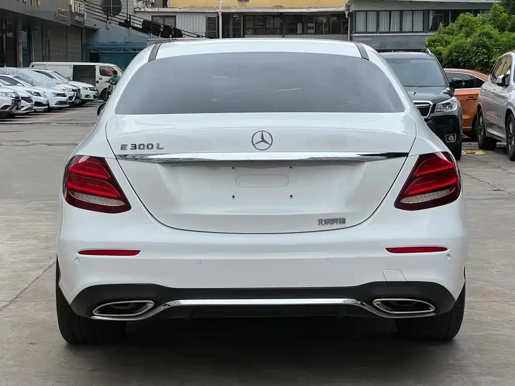 Mercedes-Benz E-Class E 2016 E 300 L Sport Fashion