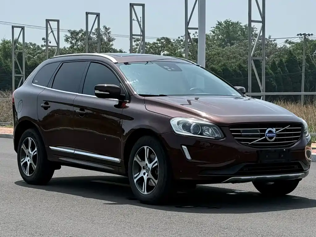 Купить Volvo XC60 (Import)