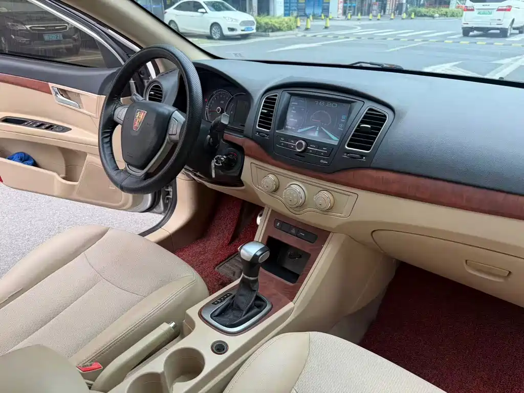 Roewe 350 — миниатюра 12