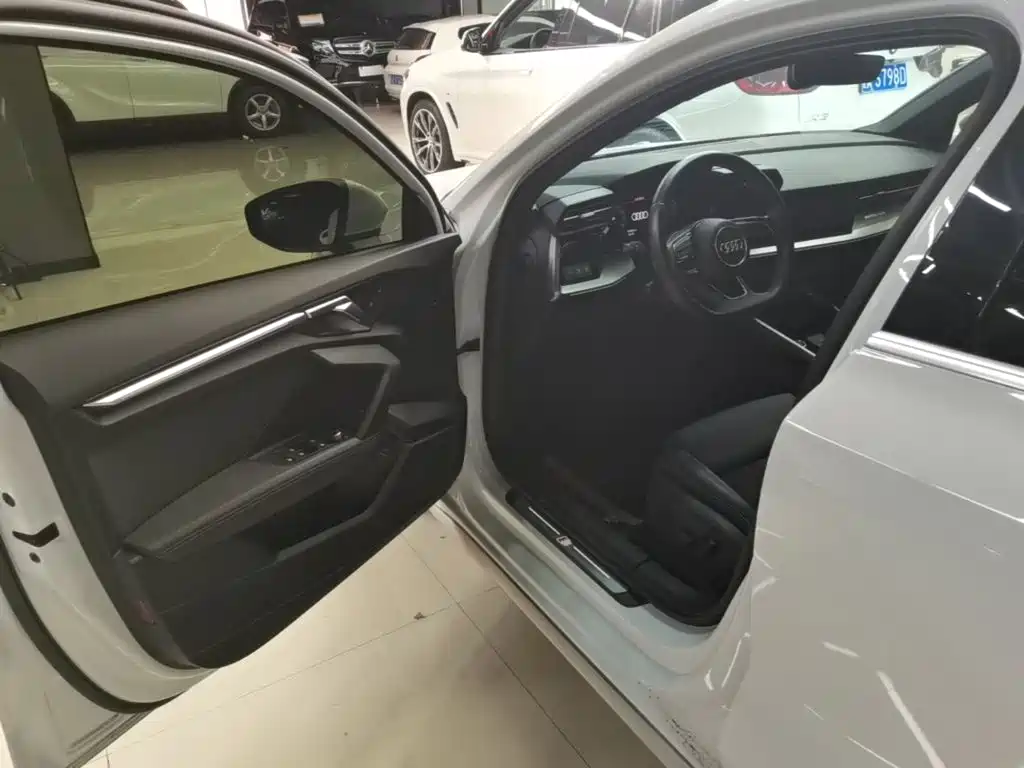 Audi A3 — миниатюра 16