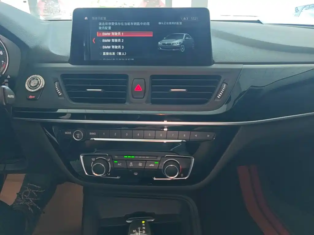 BMW 1 Series — миниатюра 13