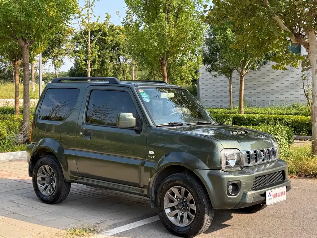 Suzuki Jimny — миниатюра 3