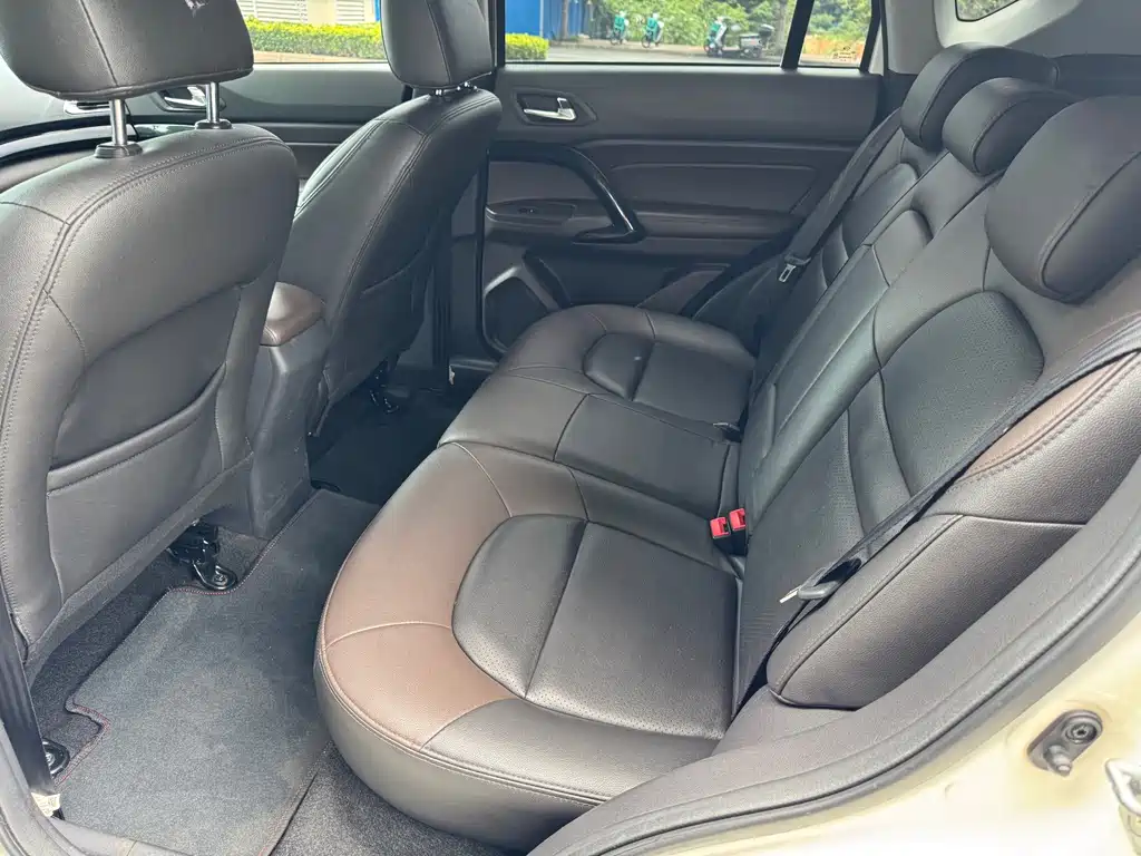 GAC Motor Trumpchi GS4 — миниатюра 9