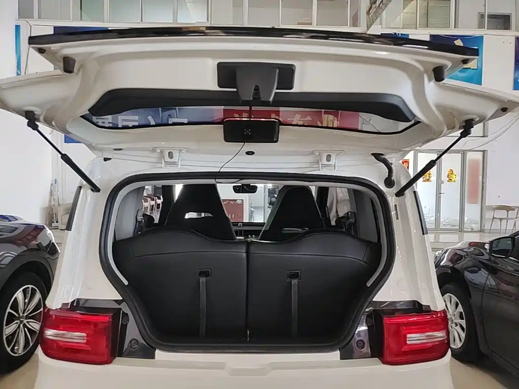 Wuling MINIEV — миниатюра 19