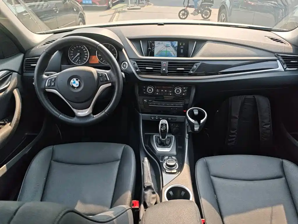 BMW X1 — миниатюра 10