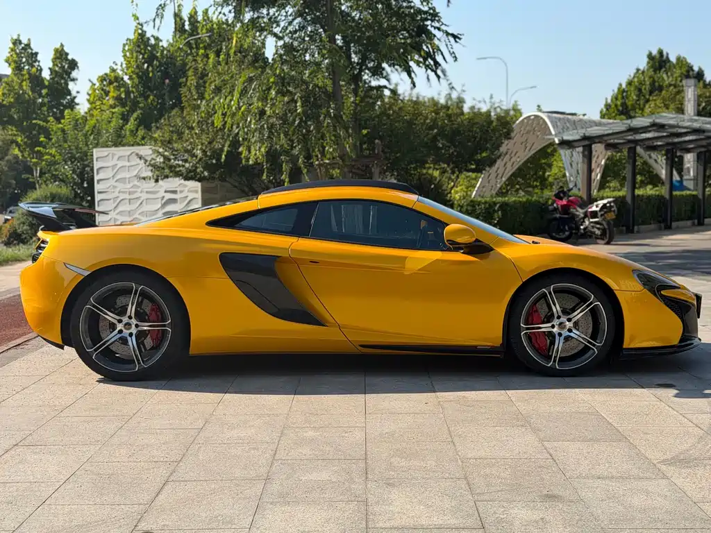 McLaren 650S — миниатюра 6