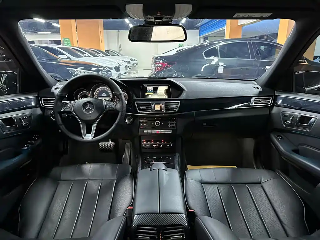 Mercedes-Benz E-Class — миниатюра 4