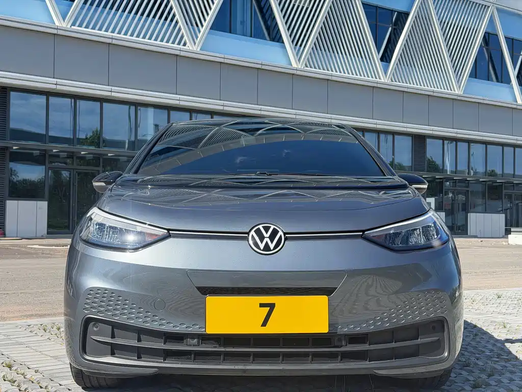 Volkswagen ID.3 — миниатюра 2