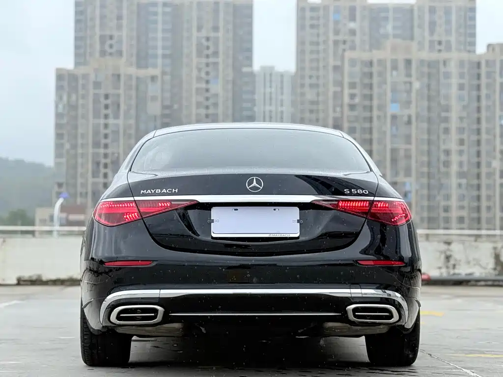 Mercedes-Benz S-Class — миниатюра 11