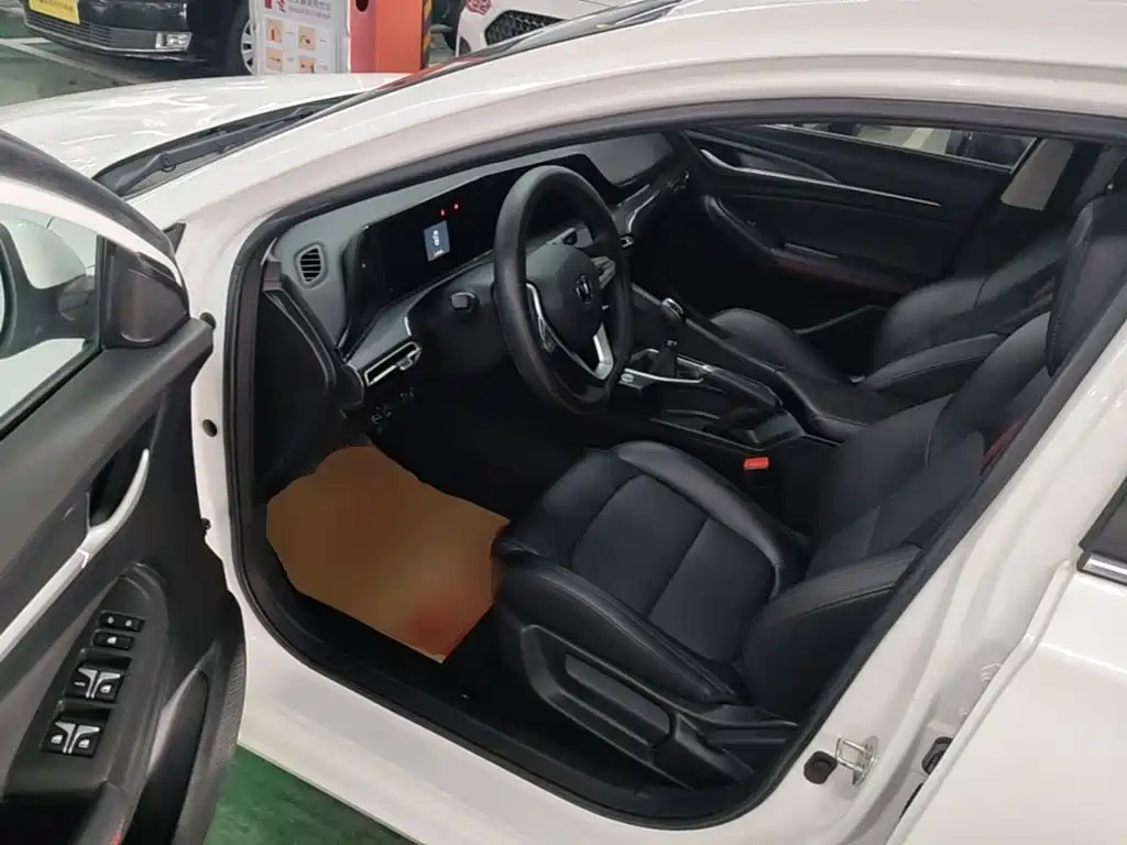 Changan Eado — миниатюра 16