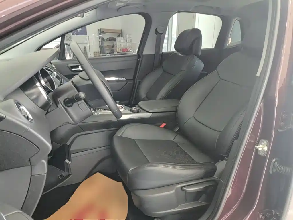 Peugeot 3008 — миниатюра 15