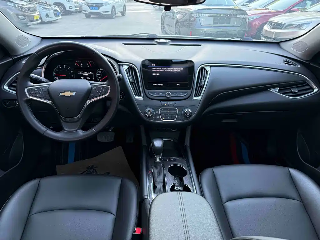 Chevrolet Malibu XL — миниатюра 8