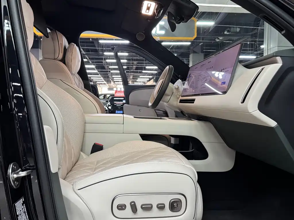 Li Auto Li L9 — миниатюра 15