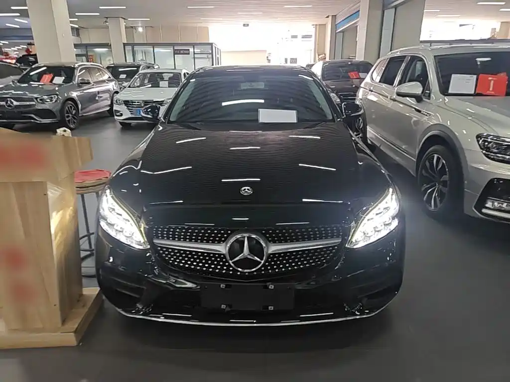 Mercedes-Benz C-Class — миниатюра 3
