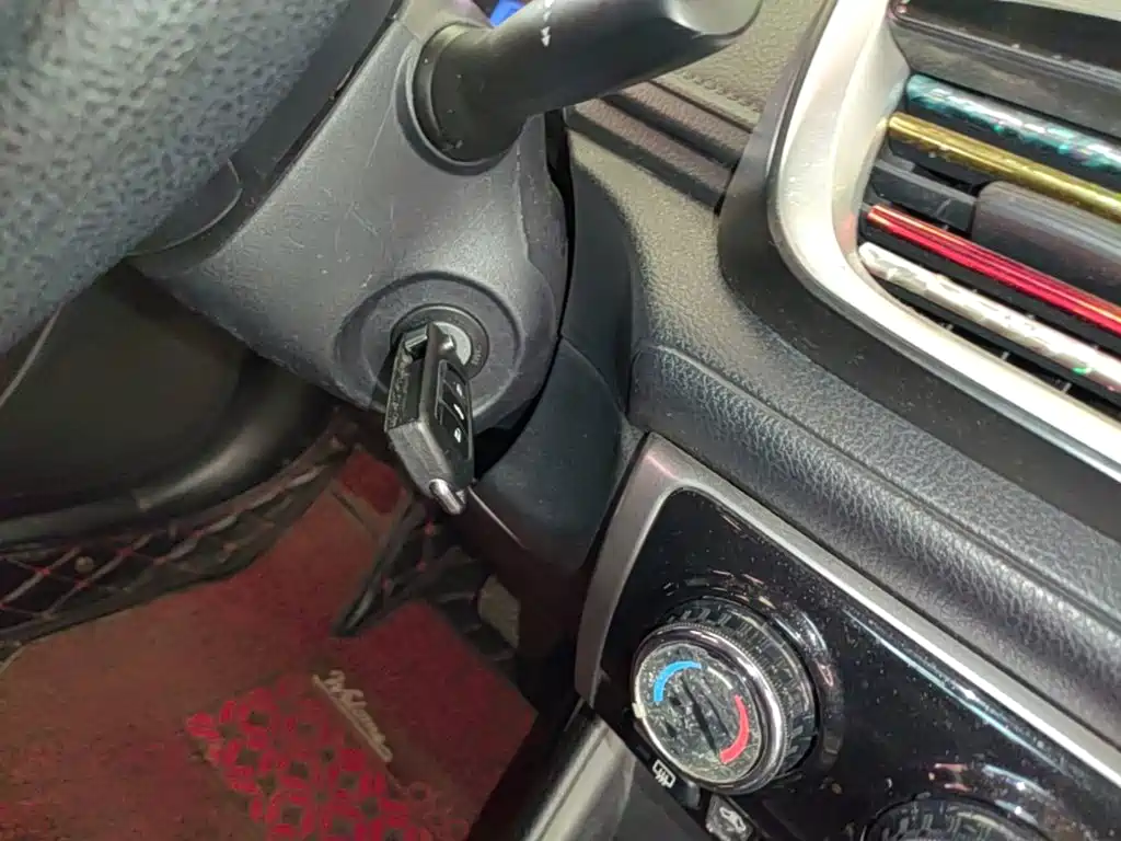 Toyota Yaris L — миниатюра 9