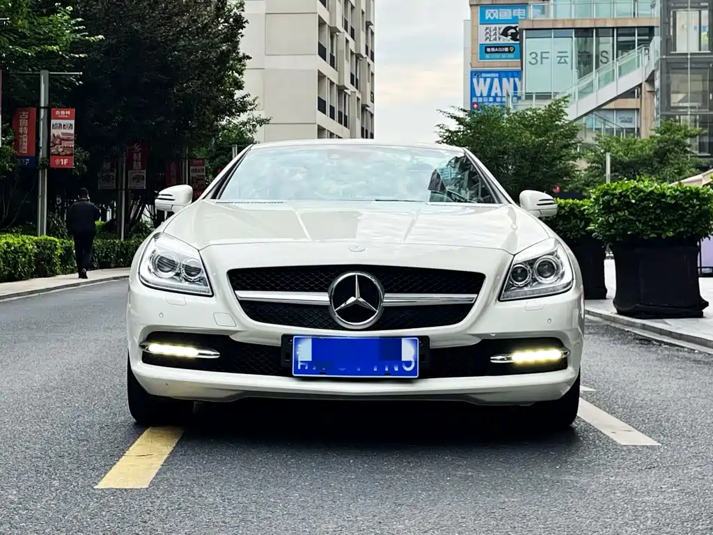 Mercedes-Benz SLK 2011 SLK 200 Luxury Sport
