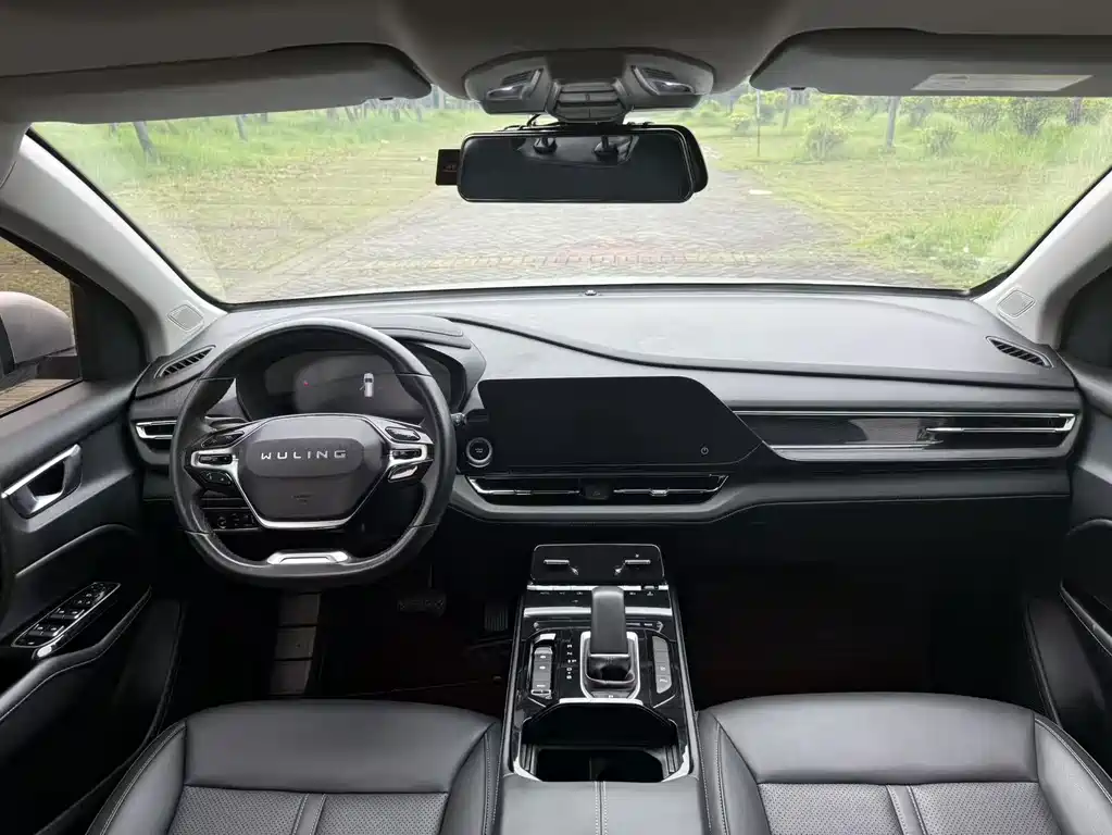 Wuling Victory — миниатюра 8