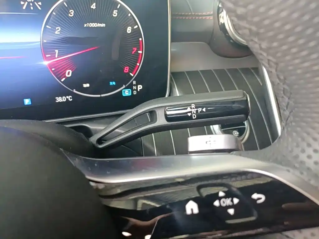 Mercedes-Benz C-Class — миниатюра 14