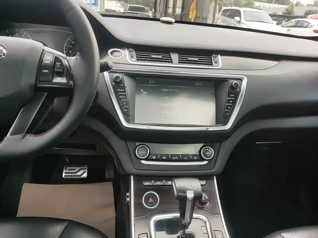 Landwind Landwind X7 — миниатюра 13