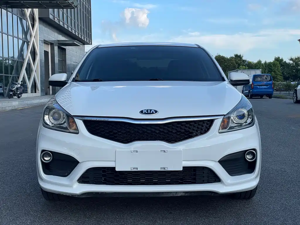 Kia K2 — миниатюра 2