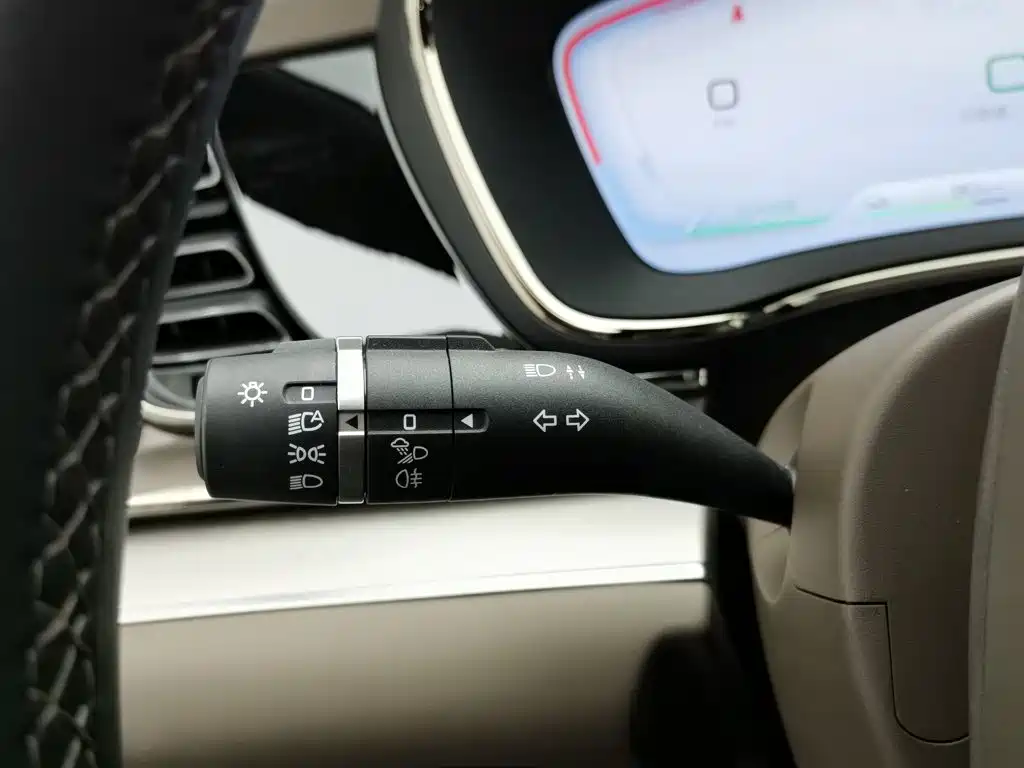 BYD Han — миниатюра 21