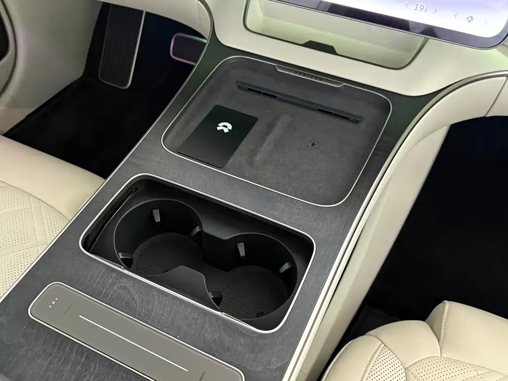 NIO ET9 — миниатюра 34