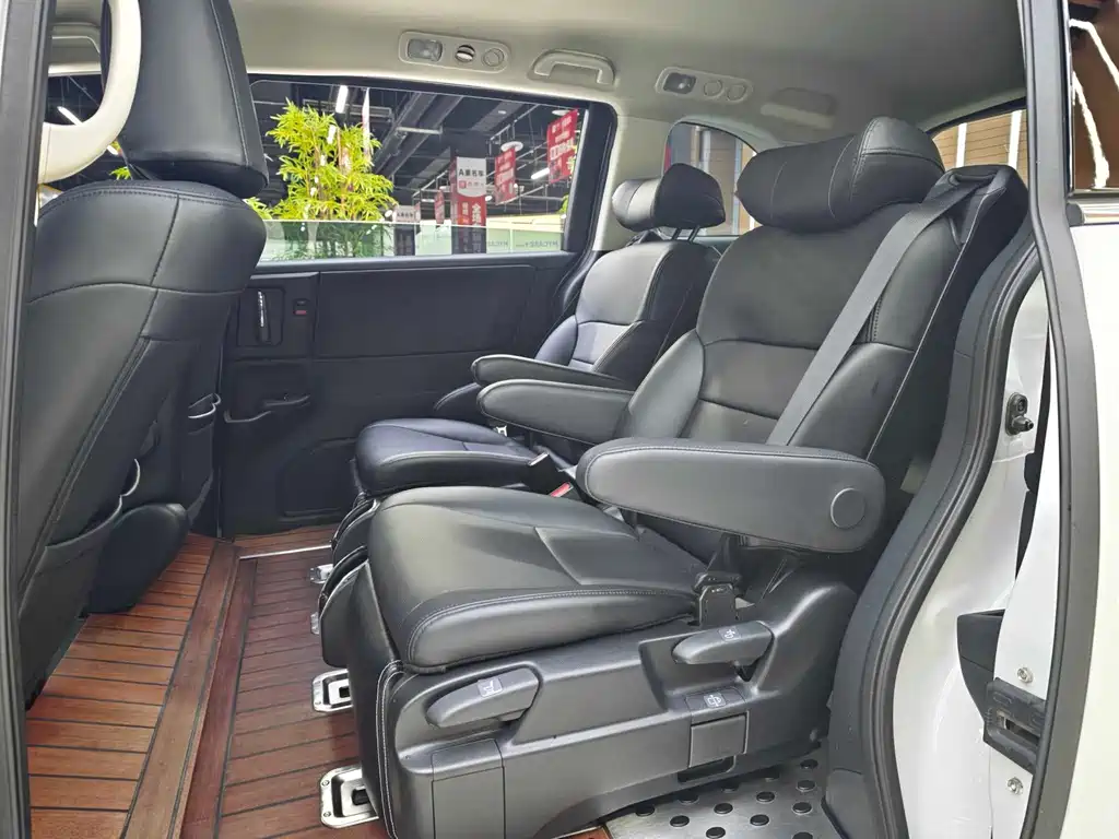 Honda Odyssey — миниатюра 12