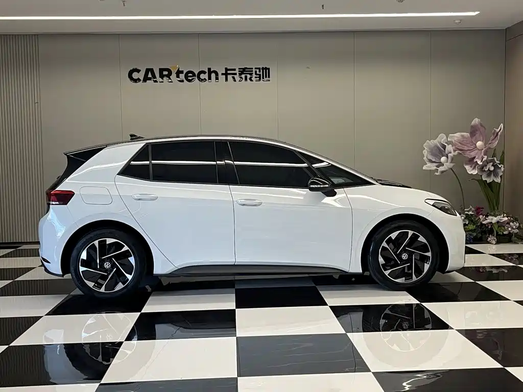 Volkswagen ID.3 — миниатюра 4