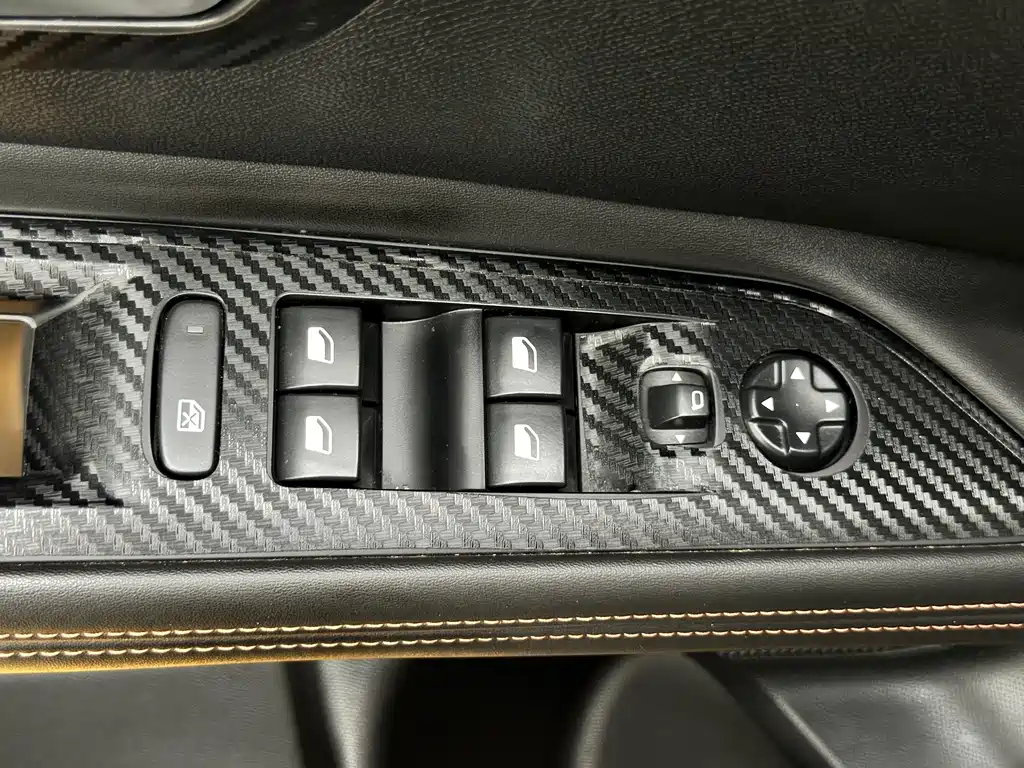 Peugeot 4008 — миниатюра 21