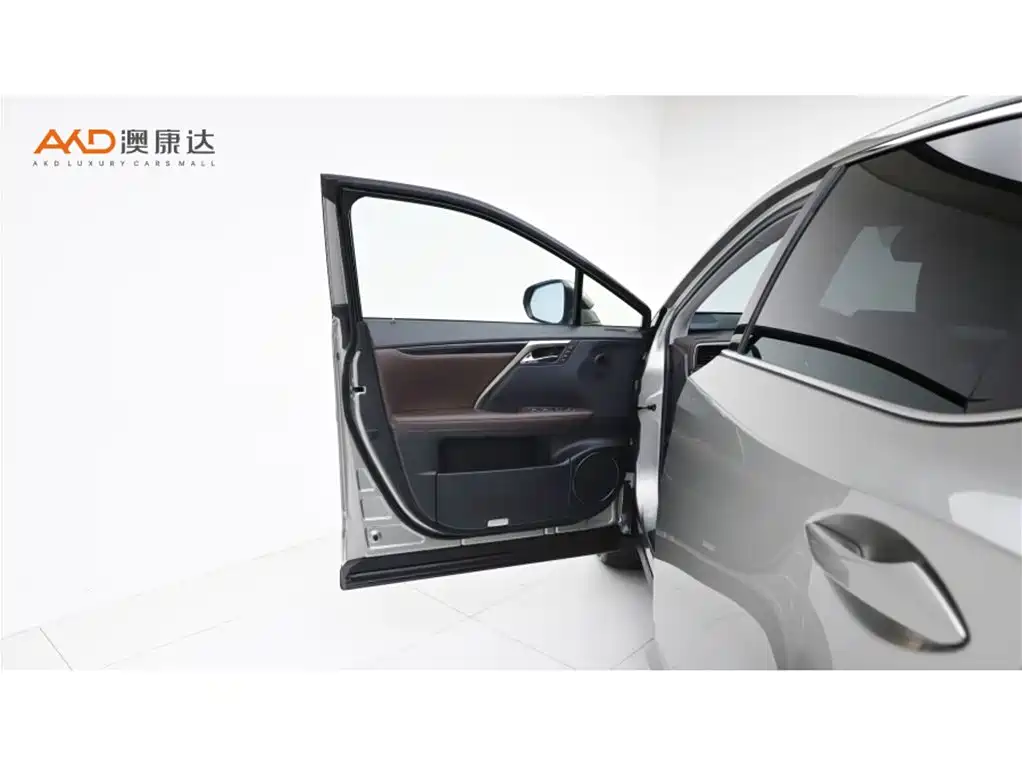 Lexus RX — миниатюра 10