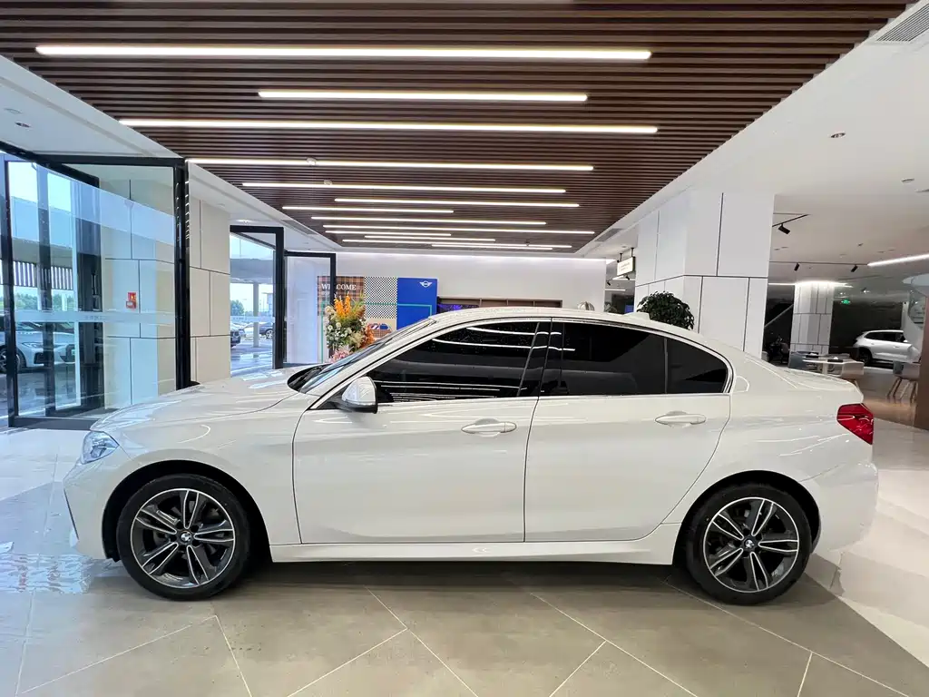 BMW 1 Series — миниатюра 3